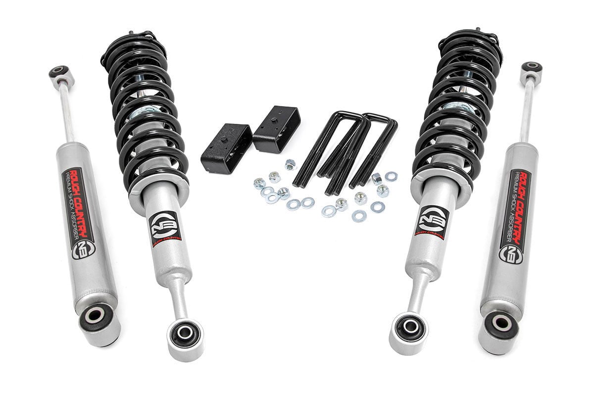 Toyota Hilux Suspension Lift Kit - Rough Country - 2-Inch - '06-'20